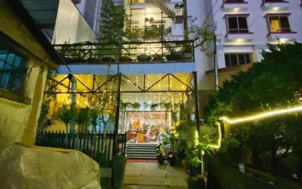 Gold Night Hotel Da Lat Esterno foto