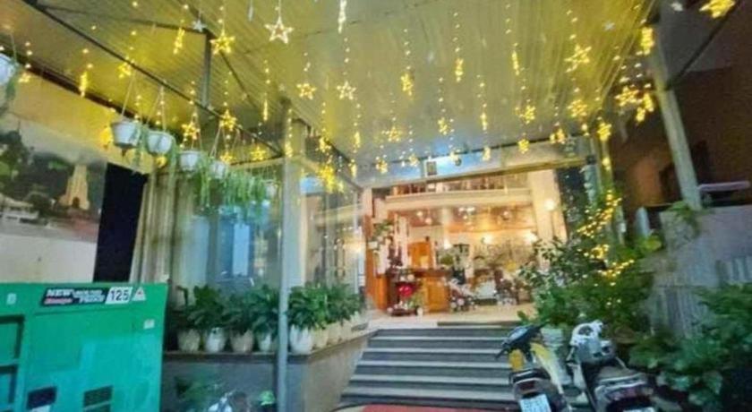 Gold Night Hotel Da Lat Esterno foto