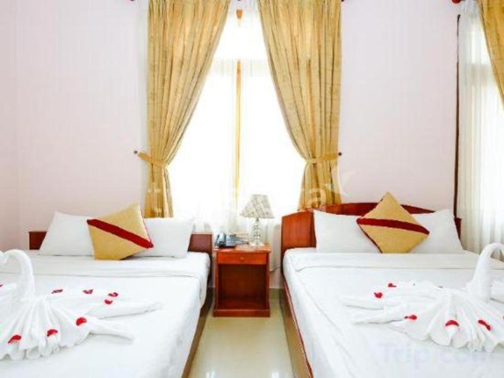 Gold Night Hotel Da Lat Esterno foto